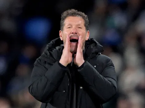 Mientras Xabi Alonso se juega el puesto en Real Madrid, el presidente de Atlético de Madrid habló del futuro de Simeone