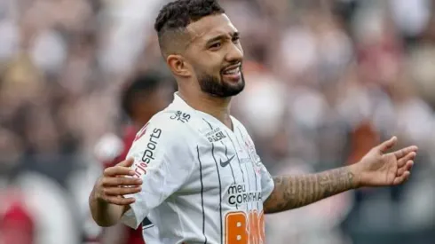 Clayson lamenta derrota para o Botafogo fora de casa e pede atenção ao Corinthians na reta final do Brasileiro