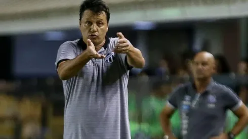 Adilson Batista é demitido do Ceará após goleada