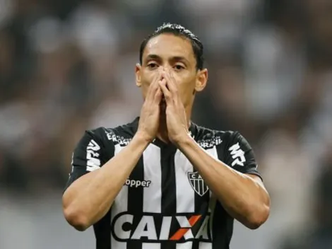 Ricardo Oliveira estuda propostas para deixar o Galo