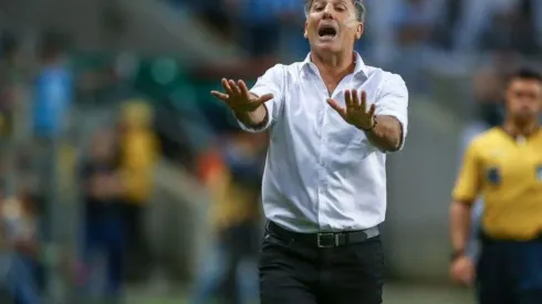 Santos sonha com Renato Portaluppi e tem até cinco estrangeiros no radar