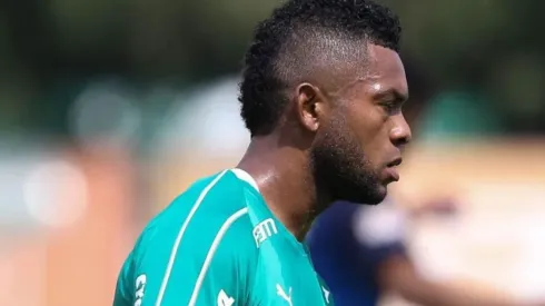 Olimpia-PAR tem interesse em Borja e Palmeiras bate o martelo; destino de Veiga é definido por Galiotte