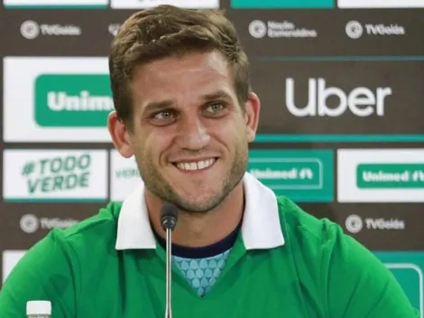 Com Ceará e Botafogo de olho, negociações entre Goiás e Rafael Moura se encerram e futuro de jogador é definido para 2020