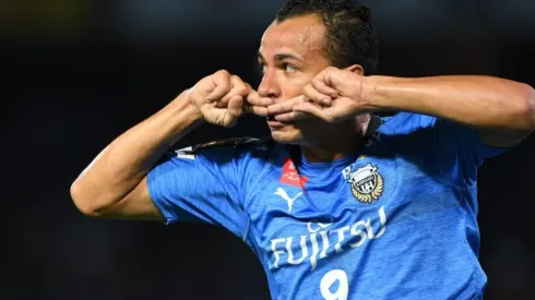 Sem Leandro Damião, Coritiba vai atrás de volante do Corinthians