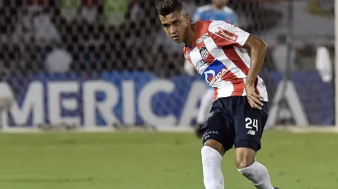 Corinthians anuncia Víctor Cantillo