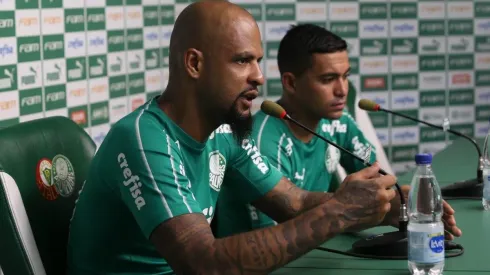 Felipe Melo cobra postura do futebol brasileiro em relação aos técnicos de fora