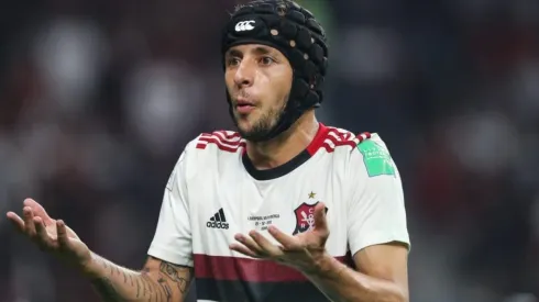 Braz explica cláusula polêmica no contrato de Rafinha