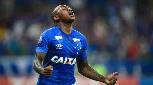 Sem direitos econômicos fixados e arcando com a maior parte do salário, Coritiba anuncia Sassá por empréstimo