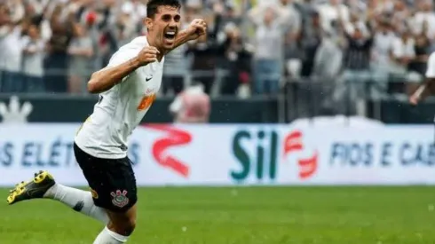 Tiago Nunes encontra opção "caseira" para a armação do Timão