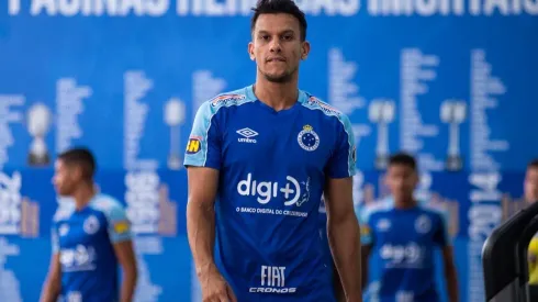 Henrique, ex-Cruzeiro, é anunciado pelo Fluminense por empréstimo