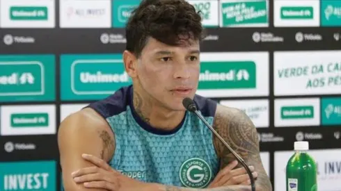 Coritiba acerta contratação do meia Giovanni Augusto