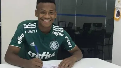 Fortaleza anuncia contratação de volante Geilson