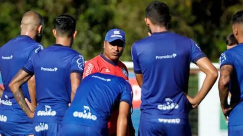 Roger relaciona sete atletas do time de aspirantes para Sul-Americana