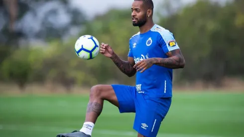 Ex-presidente do Cruzeiro detona forma física de Dedé