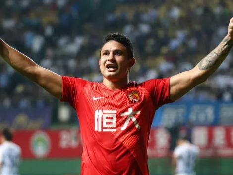 Diretoria do Botafogo alimenta sonho de repatriar Elkeson