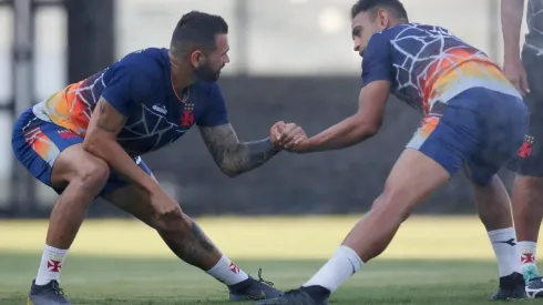 Abel tem nome forte à disposição para partida diante do Oriente Petrolero