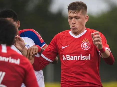 Destaque do Inter, Bruno Fuchs projeta jogo contra o Tolima e dá opinião diferente sobre titularidade