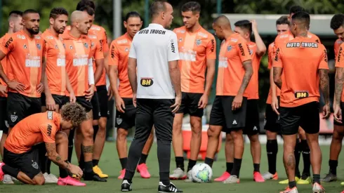 Dudamel mexe no esquema tático do Galo