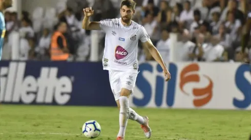 Luan Peres admite mau desempenho do Santos
