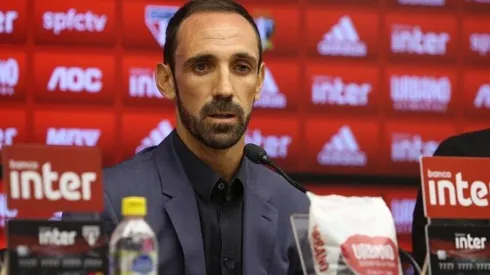 Juanfran revela promessa feita para família e torcida do São Paulo