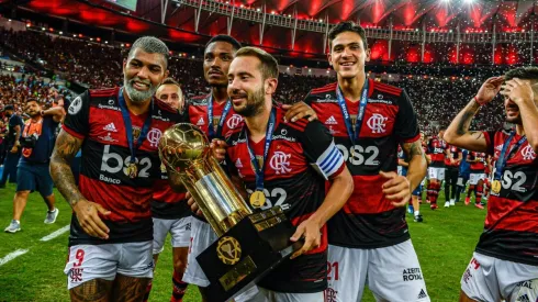 Renata Fan diz que Barcelona deve contratar jogador do Fla