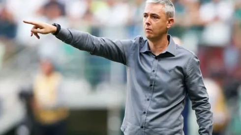 Tiago Nunes fala sobre necessidade por reforços no Corinthians