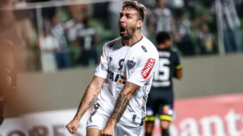 Atlético avança em negociação com Lucas Pratto