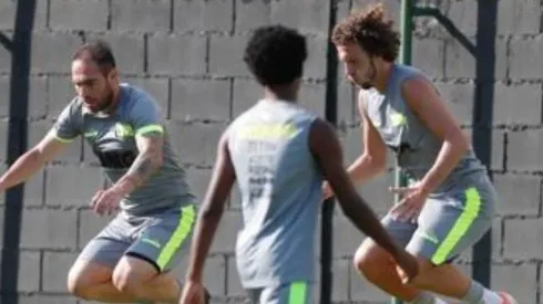 Vasco busca rescisão amigável com jogador fora dos planos de Abel Braga