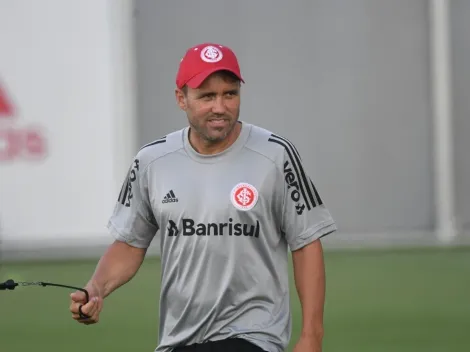 Coudet não aprova "estrela" e empresário provoca