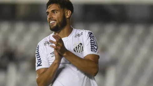 Yuri Alberto abre o jogo sobre renovação com o Santos e encaminha futuro; atacante surpreendeu ao falar sobre Europa