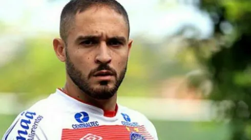 De olho no Brasileirão, Cruzeiro acerta com meio-campista