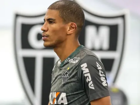 Ex-zagueiro Léo Silva quebra o silêncio e fala pela primeira vez sobre despedida dos gramados