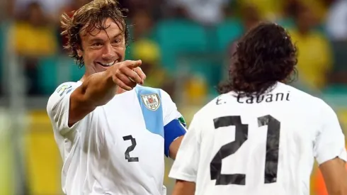 Lugano prevê destino de Cavani e torcida do São Paulo