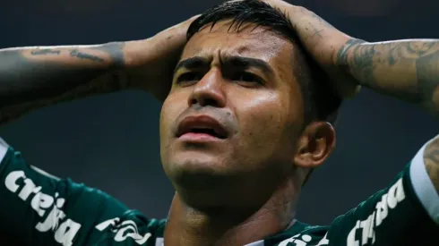 Dudu fala 'demais' por volta de Fabiano ao Verdão e é triturado pela torcida na web