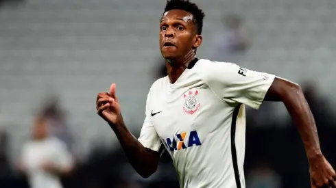 Jô define data para voltar para o Corinthians
