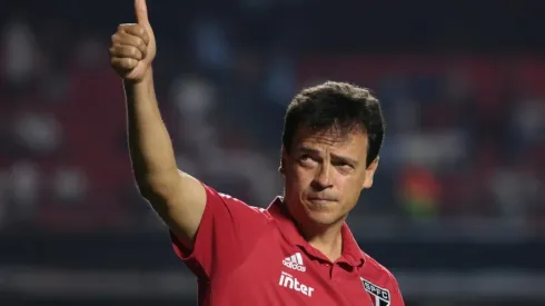 Fernando Diniz é polêmico sobre retorno do futebol