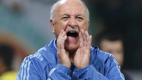 Volante isenta Felipão do rebaixamento e fala sobre agressão sofrida