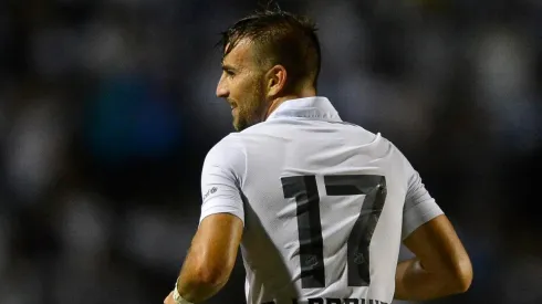 Futuro de Rafael Longuine está nas mãos do Santos