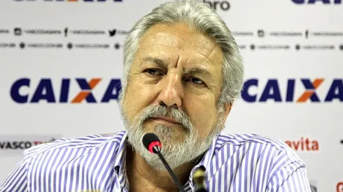 José Luis Moreira confirma renovação com peça fundamental do Vasco