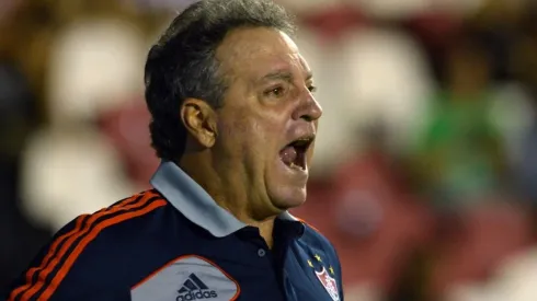 Abel se declara ao Flu: