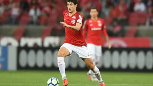 Dirigente do Inter critica assédio do Fla no volante Rodrigo Dourado