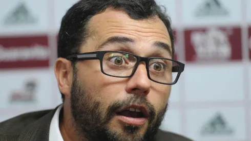 Bittencourt ganha apoio no Fluminense contra volta do Carioca