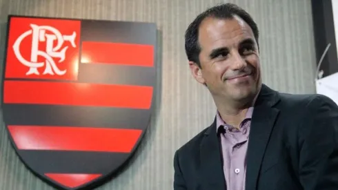 Rodrigo Caetano volta aos holofotes do Flamengo