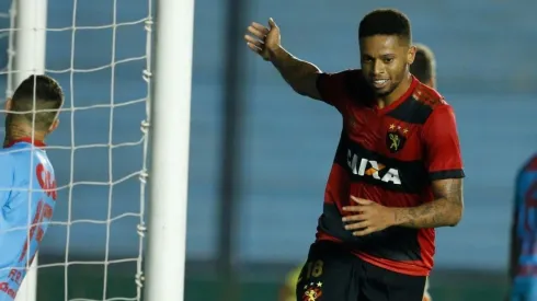 Sport faz proposta por empréstimo ao Grêmio por André