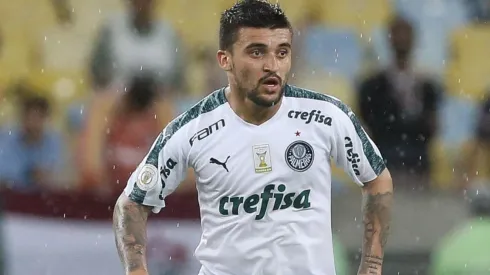 Cruzeiro toma medida em imbróglio por Victor Luís