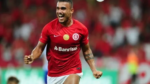Inter toma atitude sobre futuro de Pottker, com contrato próximo do fim