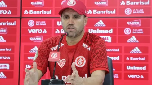 Coudet abre o jogo sobre o mercado do Internacional