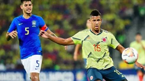 Juliano Lorenz atualiza situação de meia Jaime Alvarado