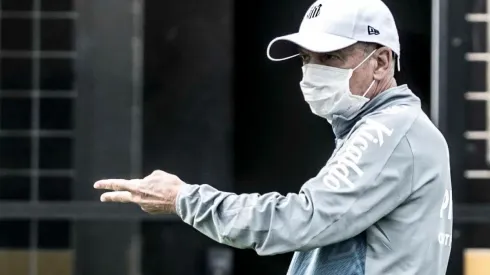 Jesualdo critica data para retorno do Brasileirão