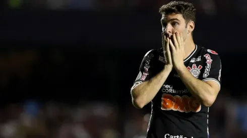 Boselli levanta suspeitas de Covid-19 no Corinthians